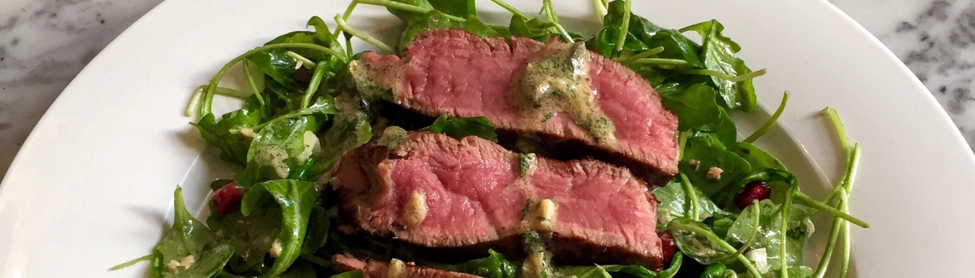 Steak-and-pomegranate-salad